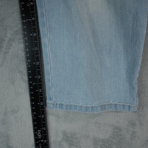Gloria Vanderbilt Capri Jeans Womens 6P Blue Demin Amanda Light Wash Rhinestones - Picture 9 of 11